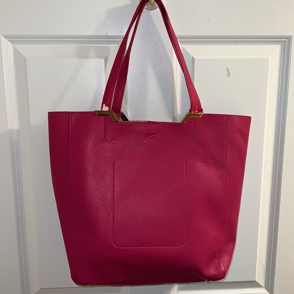 Fushia lauren Ralph Lauren tote flawed - Picture 6 of 15